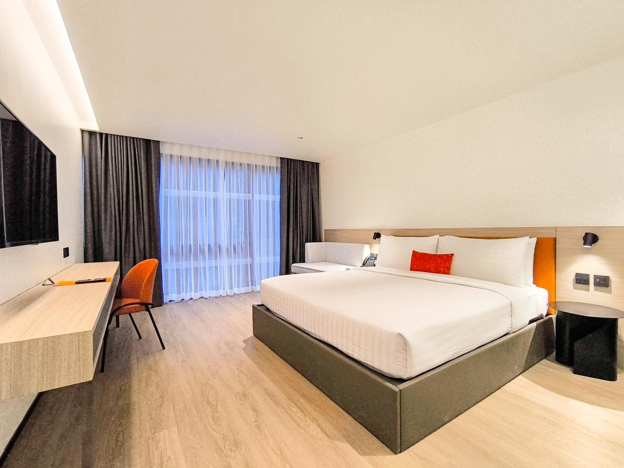 Citichic Sukhumvit 13 By Compass Hospitality - Newly Renovated Otel Bangkok Dış mekan fotoğraf